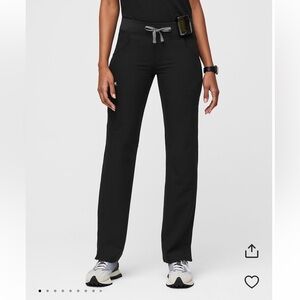 Figs black kade cargo scrub pants